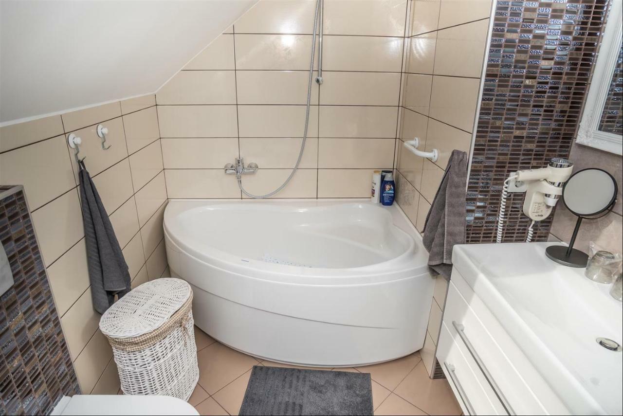 Apartman Hubertus 5* Vagovina Екстер'єр фото
