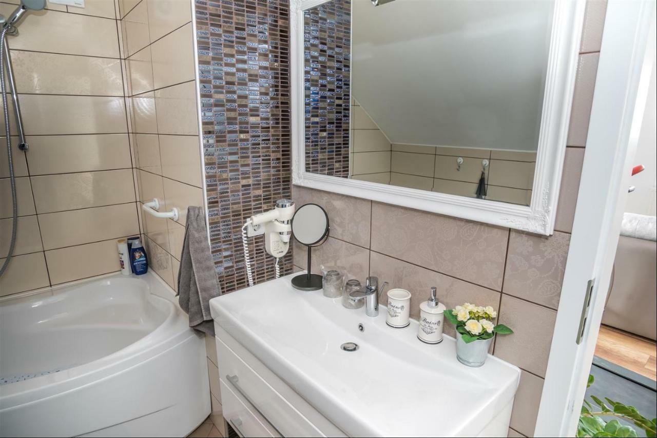 Apartman Hubertus 5* Vagovina Екстер'єр фото