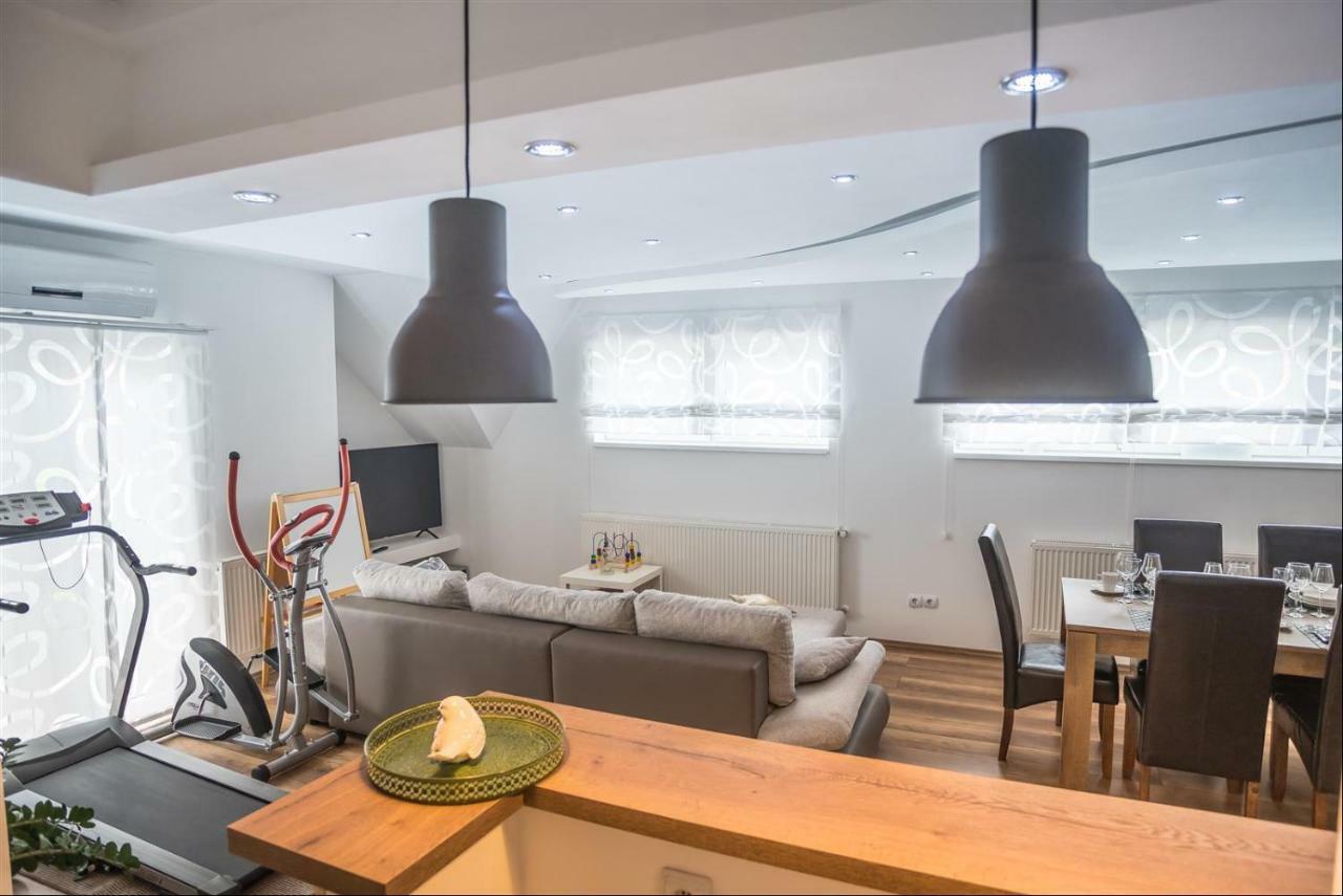 Apartman Hubertus 5* Vagovina Екстер'єр фото